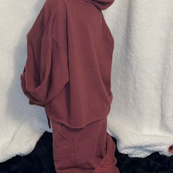 📛⛔️SOLD⛔️📛RVCA Pinner Sweatsuit. M/L. - Picture 15 of 15